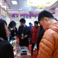 奧邦全屋頂引爆青島華夏家博會，鋒芒畢露展實